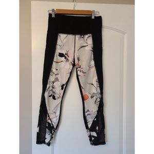 Athleta 7/8 Leggings blossom Intuition Leggings